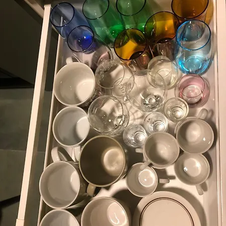 A Somogyi With 0-24-7 Self Check In-out 布达佩斯