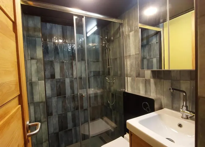 A Somogyi With 0-24-7 Self Check In-out Budapesta