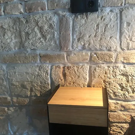 A Somogyi With 0-24-7 Self Check In-out * Budapeszt